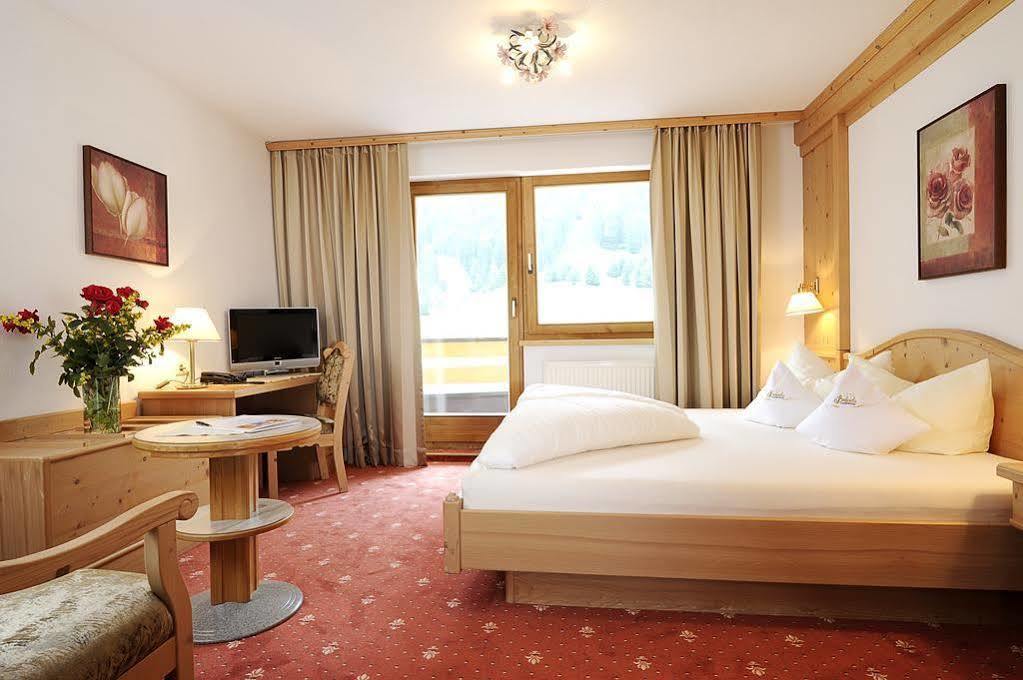 Belavita Wohlfühlhotel Mathon Exterior foto